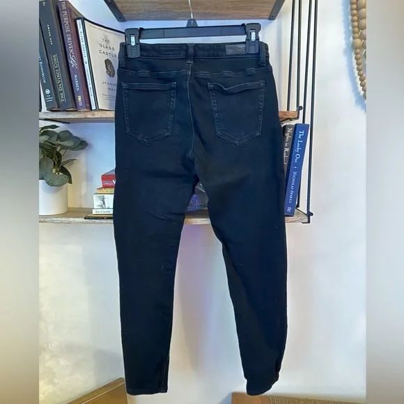 AG Adriano Goldschmied “The Legging Ankle” - Picture 3 of 7